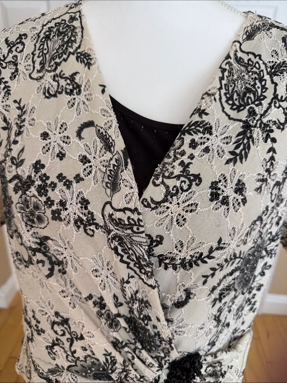 Black & Cream Lace Overlay Wrap Top dress. - Picture 3 of 12